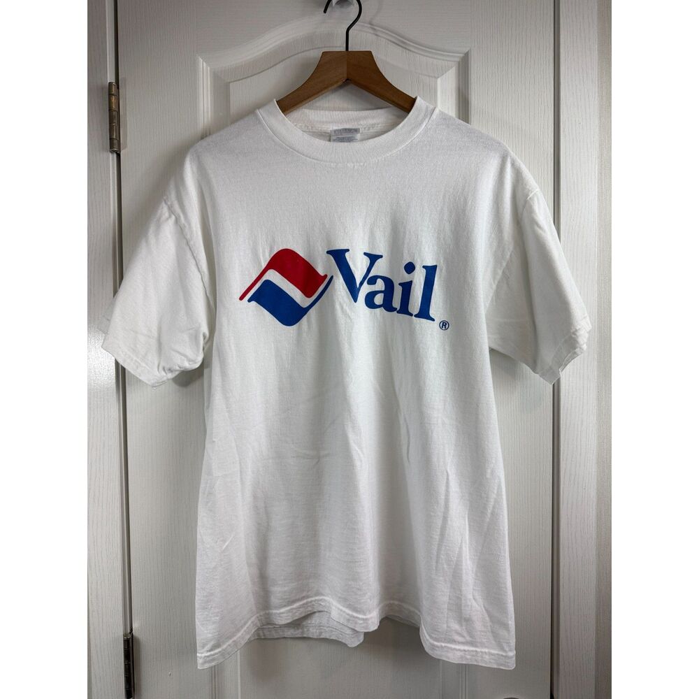 Vintage 2000s Vail Colorado Hanes Beefy-T T Shirt Men's L White Ski Tee